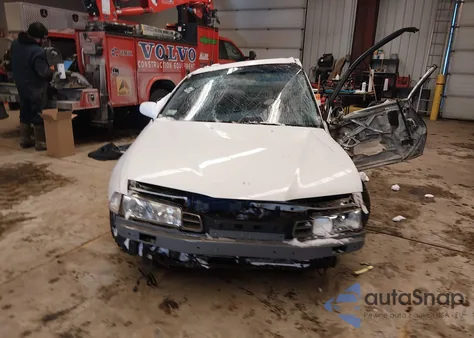 1992 Honda Prelude S z USA, uszkodzony, nr VIN JHMBA8248NC002278